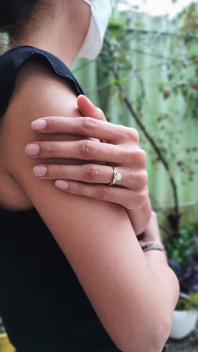 ASR060z انگشتر تک نگین سولیتر